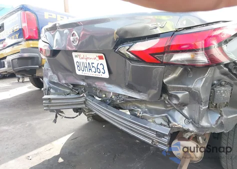 2021 Nissan Versa Sv Xtronic Cvt z USA, uszkodzony, nr VIN 3N1CN8EV6ML845576